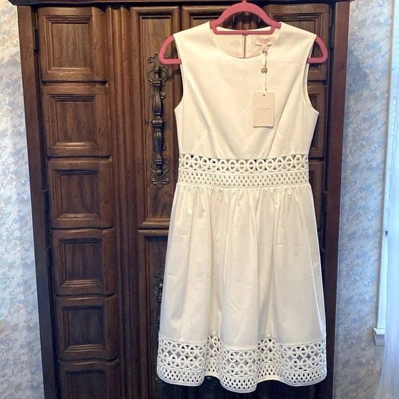 NWT Ted Baker London White Cotton Dress